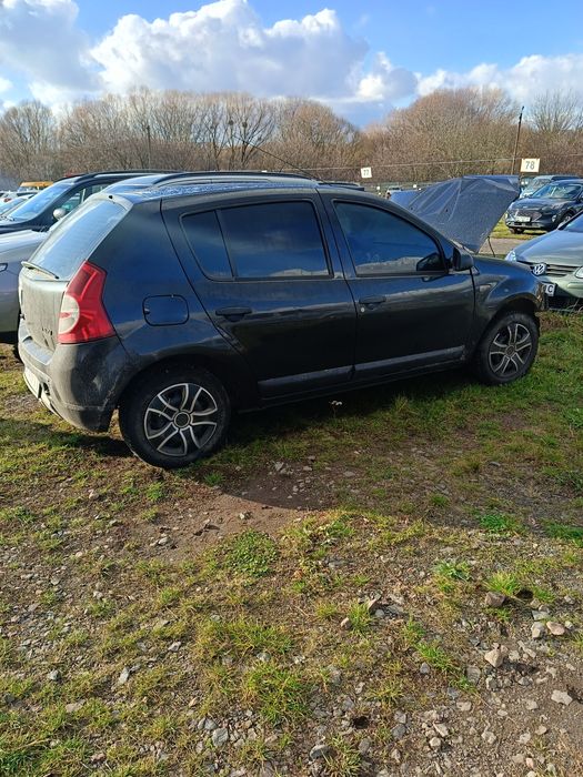 Dacia Sandero 1.2 газ/бенз. З кондиціонером