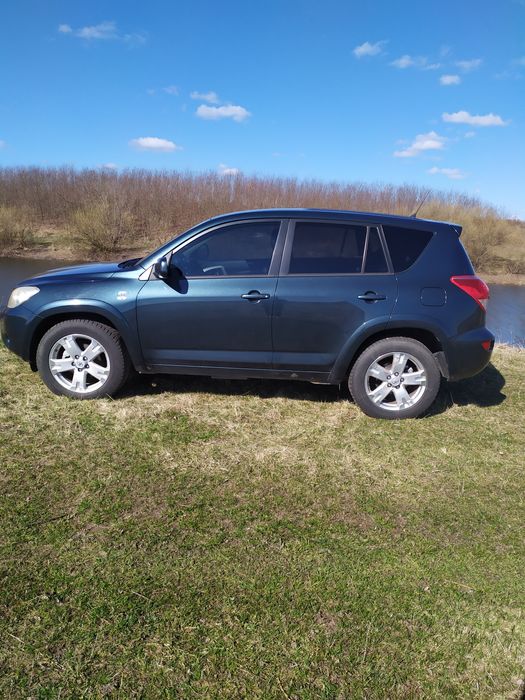 Тойота Рав4 2.2 д 2006р.