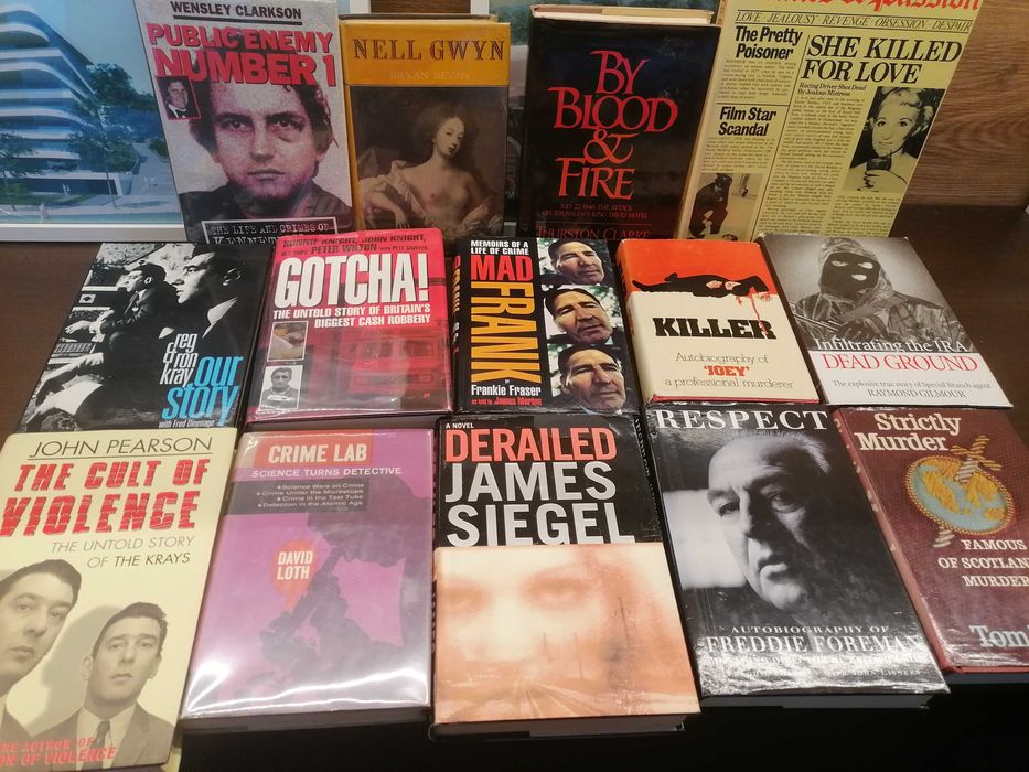 116 livros capa dura inglês