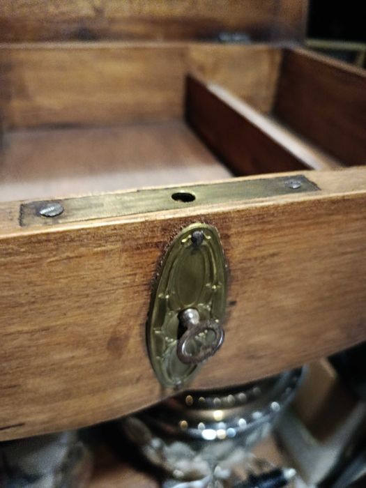 Toucador Mesa toilette Caixa de costura Madeira Carvalho Anos 20 76 cm