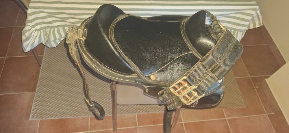Sela para ponei com cabeçada
