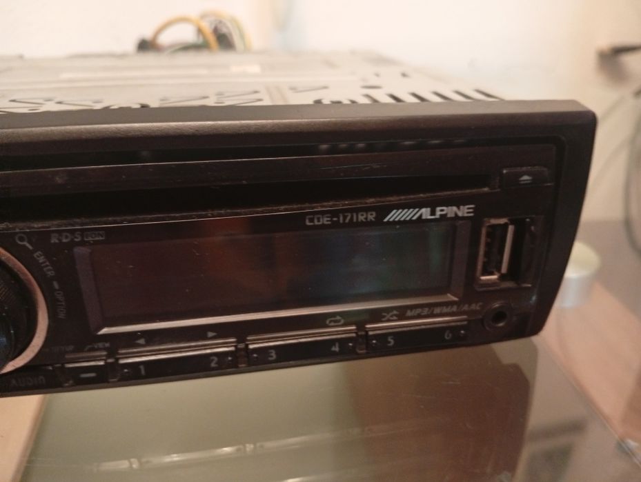 Sprzedam radio samochodowe