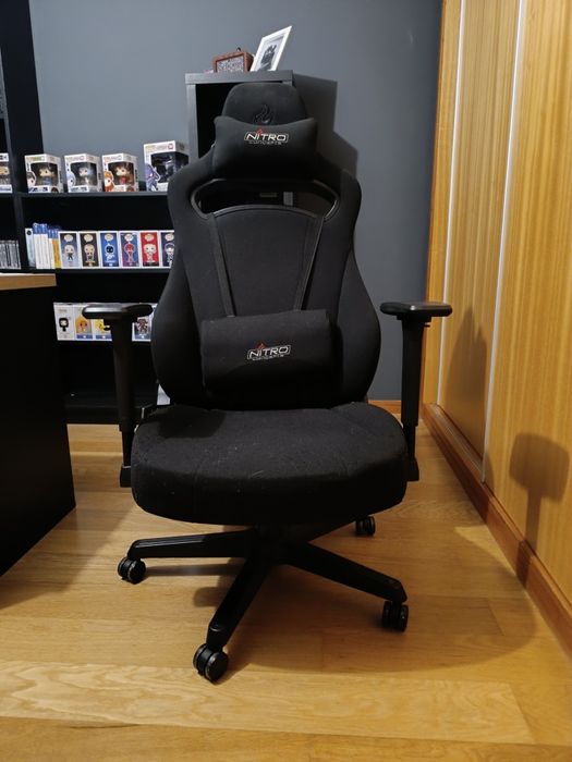 Cadeira Gaming preta