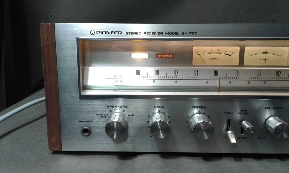 PIONEER SX-750, amplituner stereo vintage
