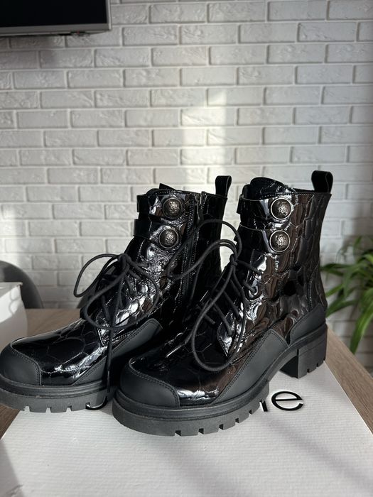 UNCOME BUTY DAMSKIE, skora naturalna model 33009 DRAGON NERO rozm. 38