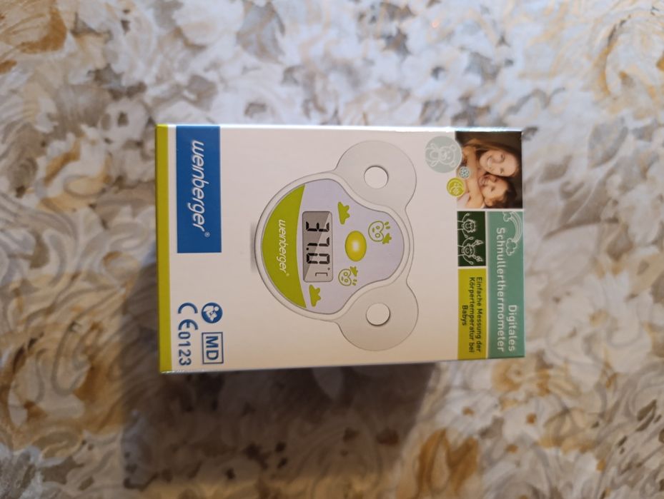 Termometro digital em chupeta