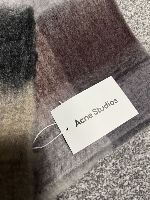 Szalik Acne Studios