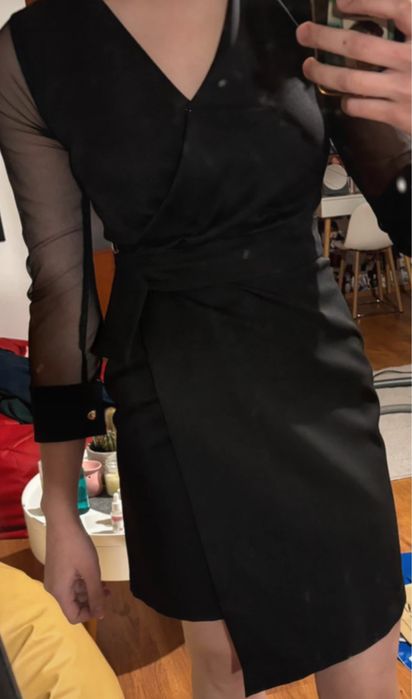 Czarna elegancka sukienka