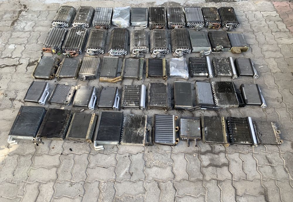 Клапані кришки Бмв Розборка лапи мотора маслостакан