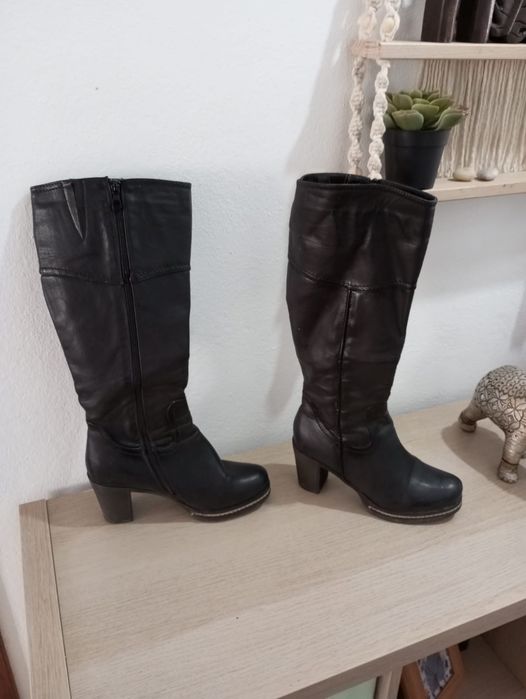Botas Grau Tamanho 38