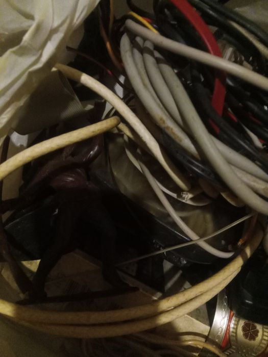 2 пакети НУЖНОГО хламу