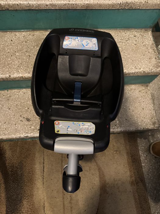Fotelik Maxi Cosi cabriofix  z baza
