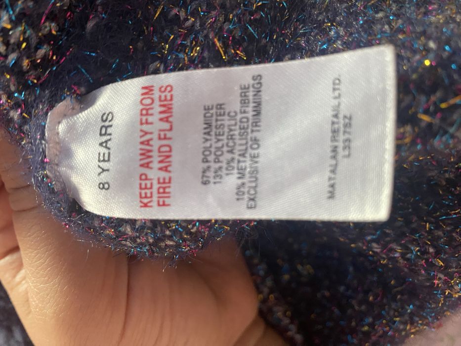 Светр для дівчинки