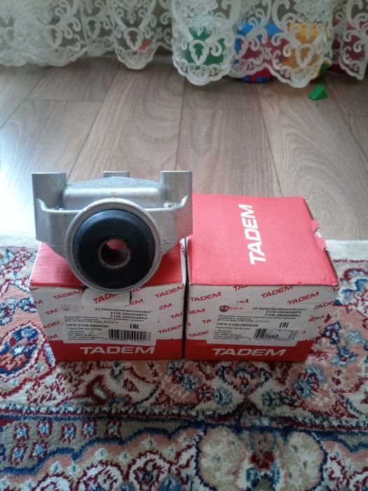 Продам автомобіль ваз 211440