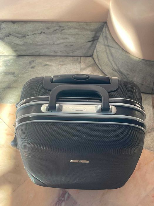 Mala para viagem pequena