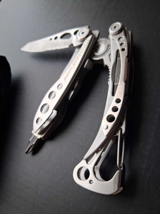 Мультитул Leatherman Skeletool