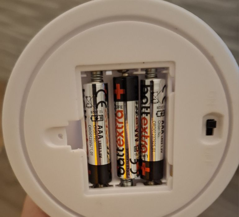 Lampka bezprzewodowa led na baterie