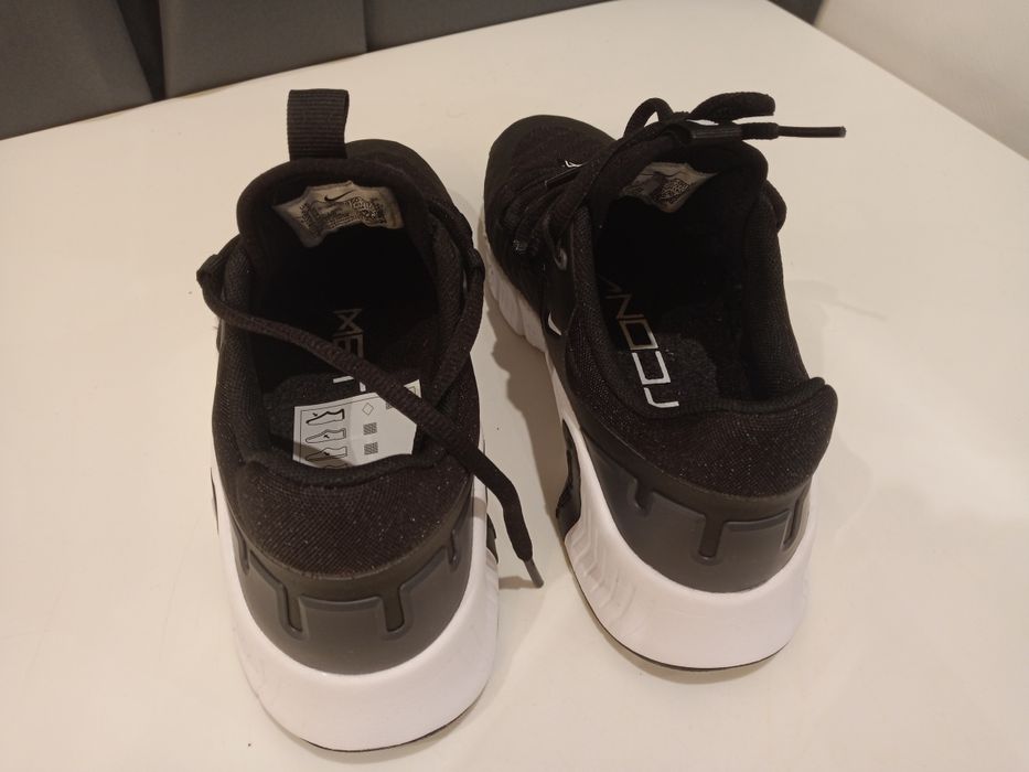 Buty damskie Nike Metcon 5 rozm.36