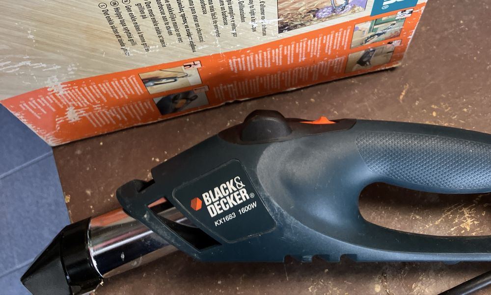 Secador Ar Quente Black & Decker .