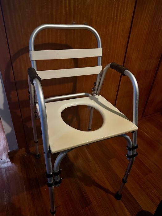 Cadeira casa de banho