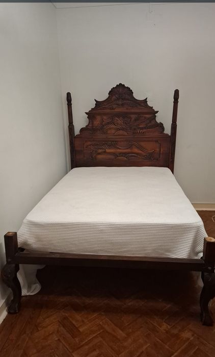Cama Antiga em óptimo estado