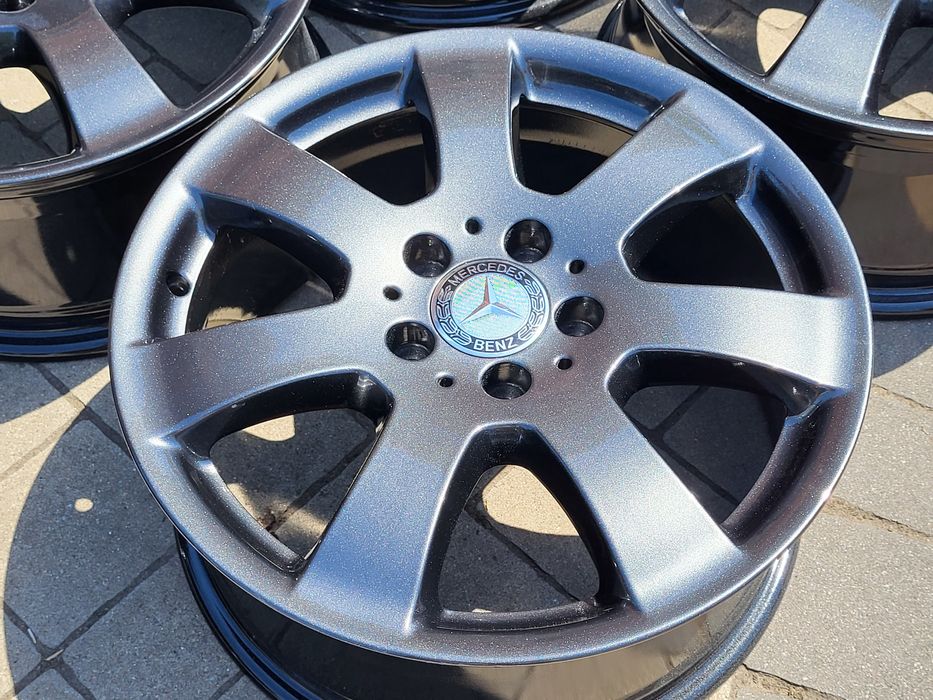 Alufelgi Mercedes A251 7.5Jx17 et56 cb66.6mm ciemny grafit
