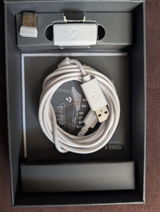Продам топову бездротову ігрову мишу Logitech G502 X PLUS у білому кольорі.