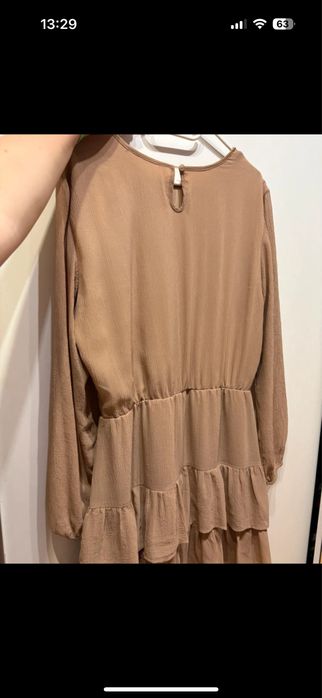 Sukienka elegancka beżowa roz. L