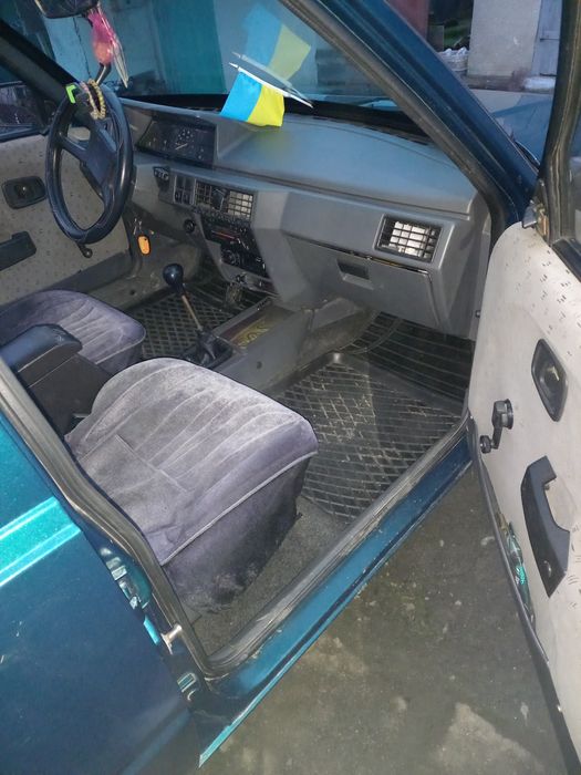 Продам Славута 1999