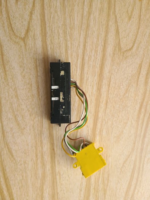 Датчик наружної температури ауді а6 с4.