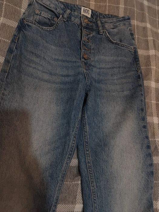 Джинси кльош розмір М 27