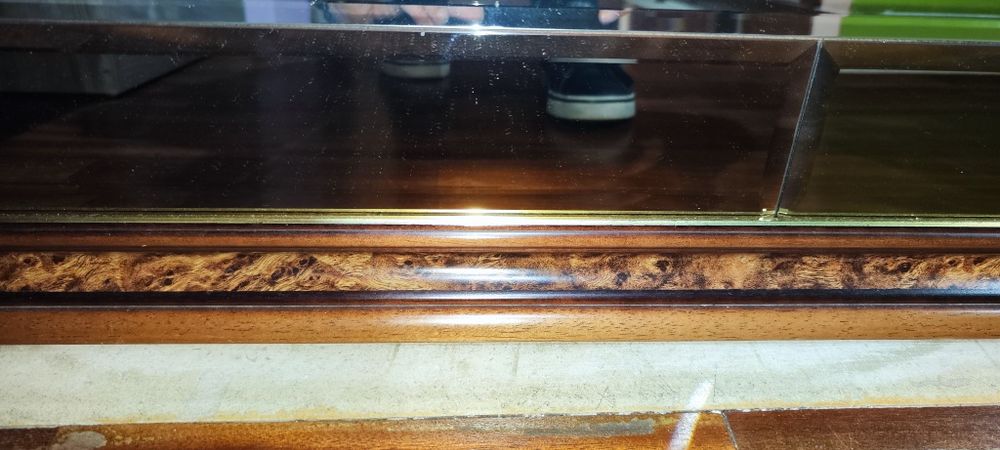 Espelho como novo com caixilho em madeira