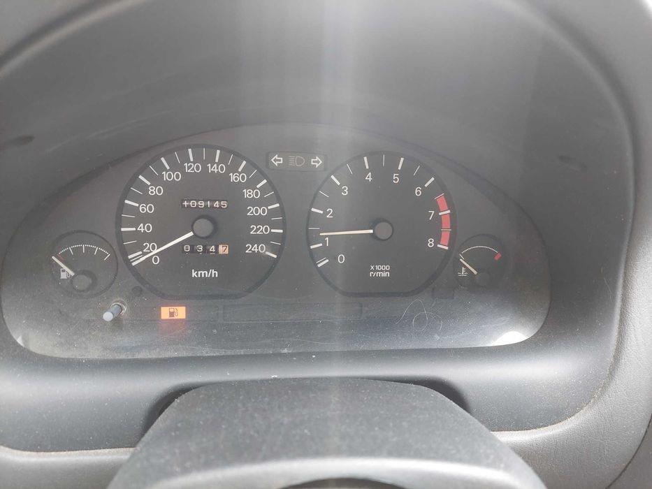 Mitsubishi Carisma 1.8 GLX Niski Przebieg!! Zadbany!!