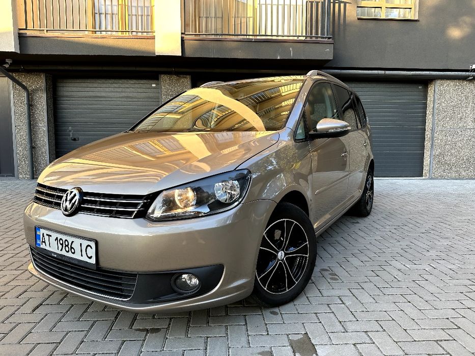 VW Touran 2013 автомат
