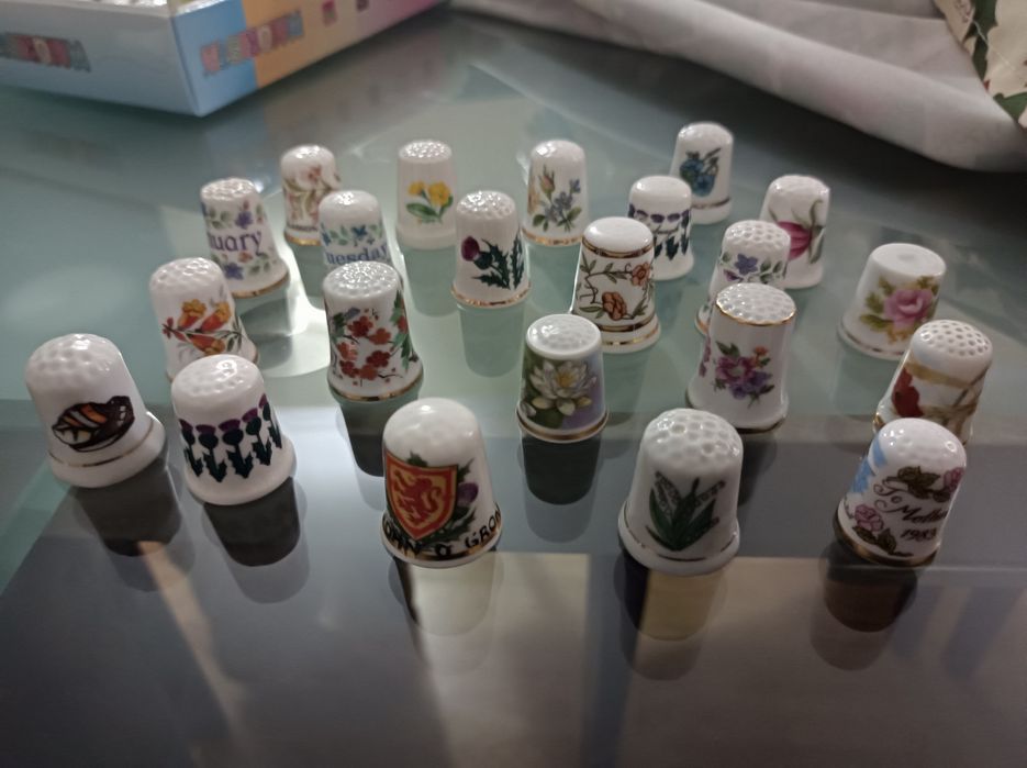 Dedais em cerâmica novos