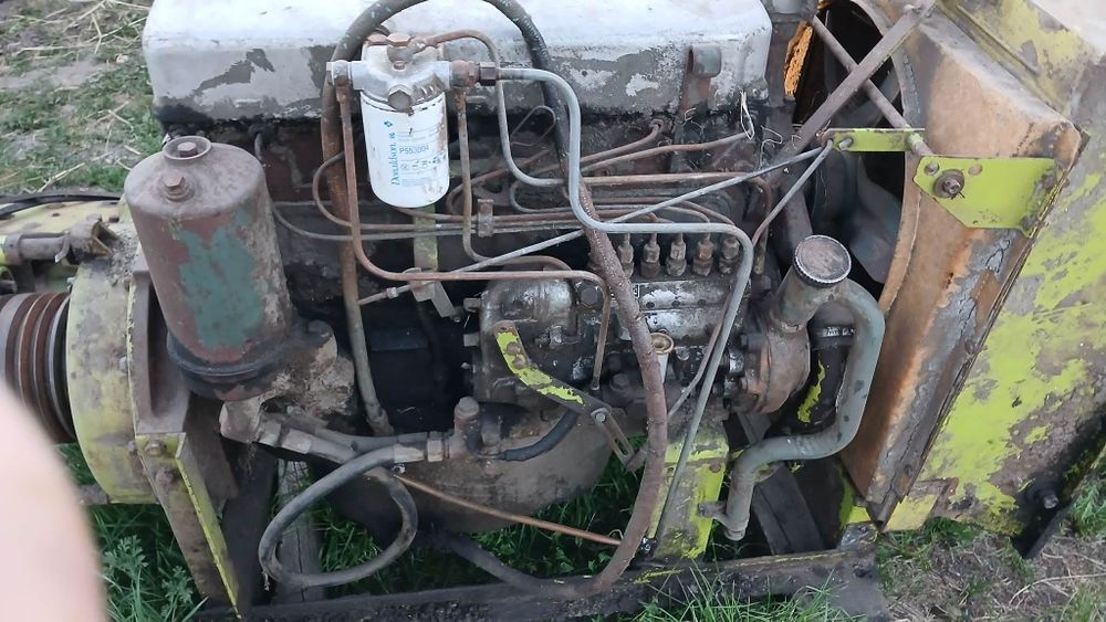 Sprzedam silnik Mercedes 6 do kombajnu