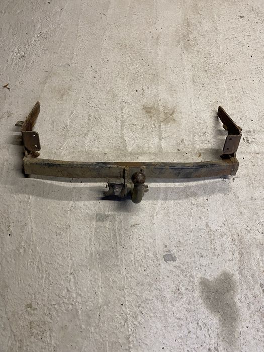 Фаркоп для Renault Laguna 2