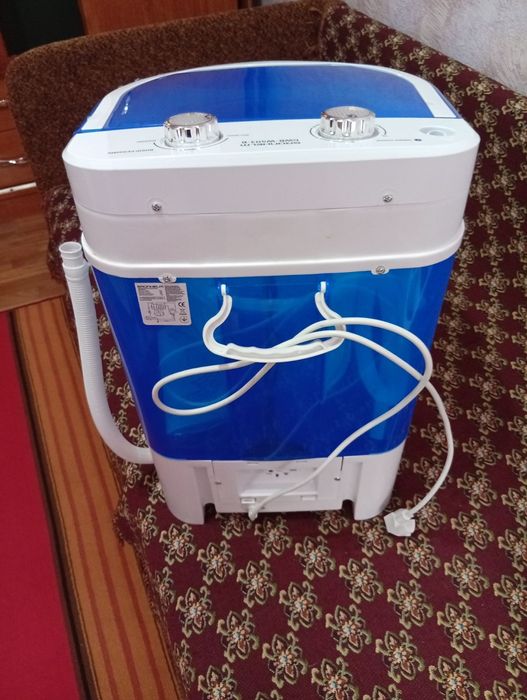 Пральна машина Grunhelm.