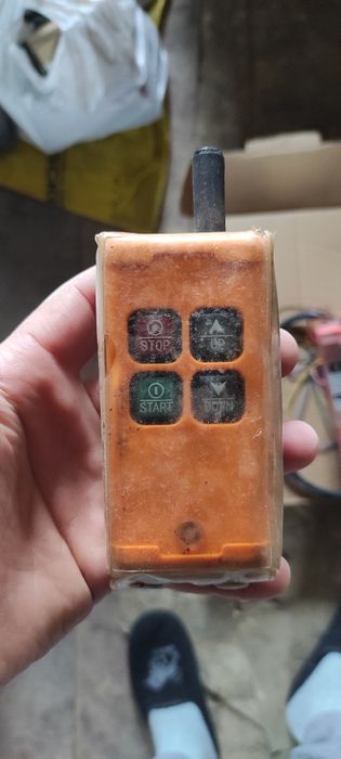 Промисловий бездротовий пульт керування кран-балкою, тельфером F21-E1B