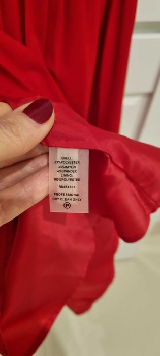 Elegancka plisowana sukienka Calvin Klein