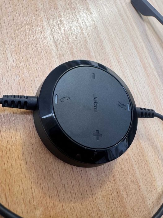 Auriculares Headphones Jabra Evolve 20