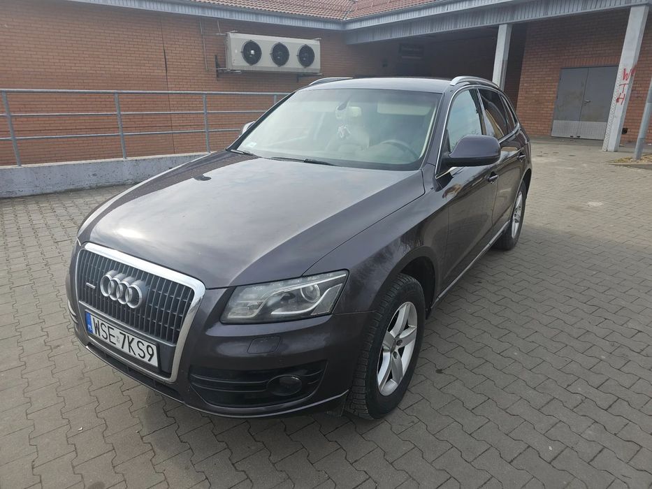 Audi Q5 Bezwypadkowy bardzo dibry stan