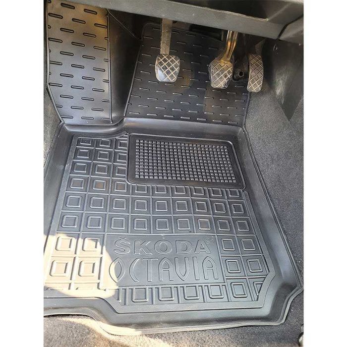 Автокилимки в салон Шкода Октавіа /Octavia A4,A5,A7,A8/Fabia АВТОГУМ