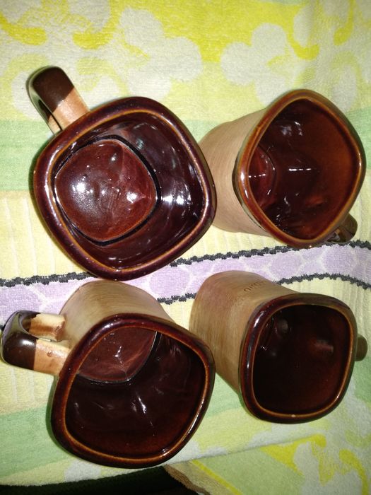 Казанок чугунок кувшин сахарница чайник чашка