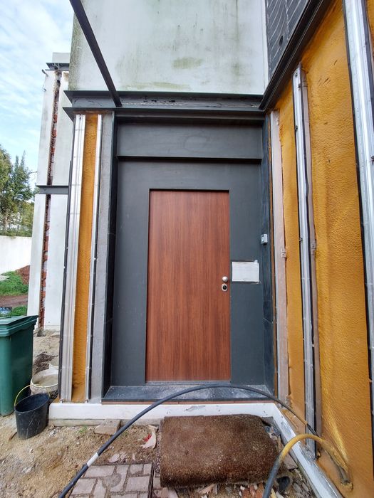 Porta de segurança - Preço negociável