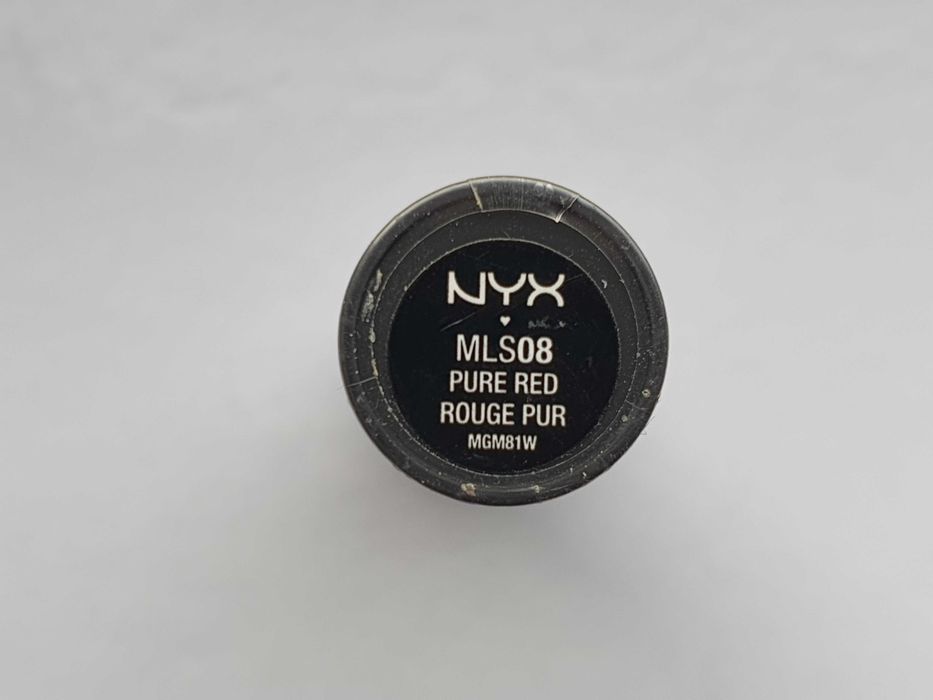 Nowa pomadka Nyx Matte MLS08 pure red
