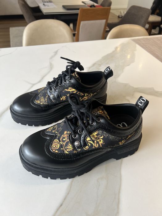 Sapatos versace jeans couture