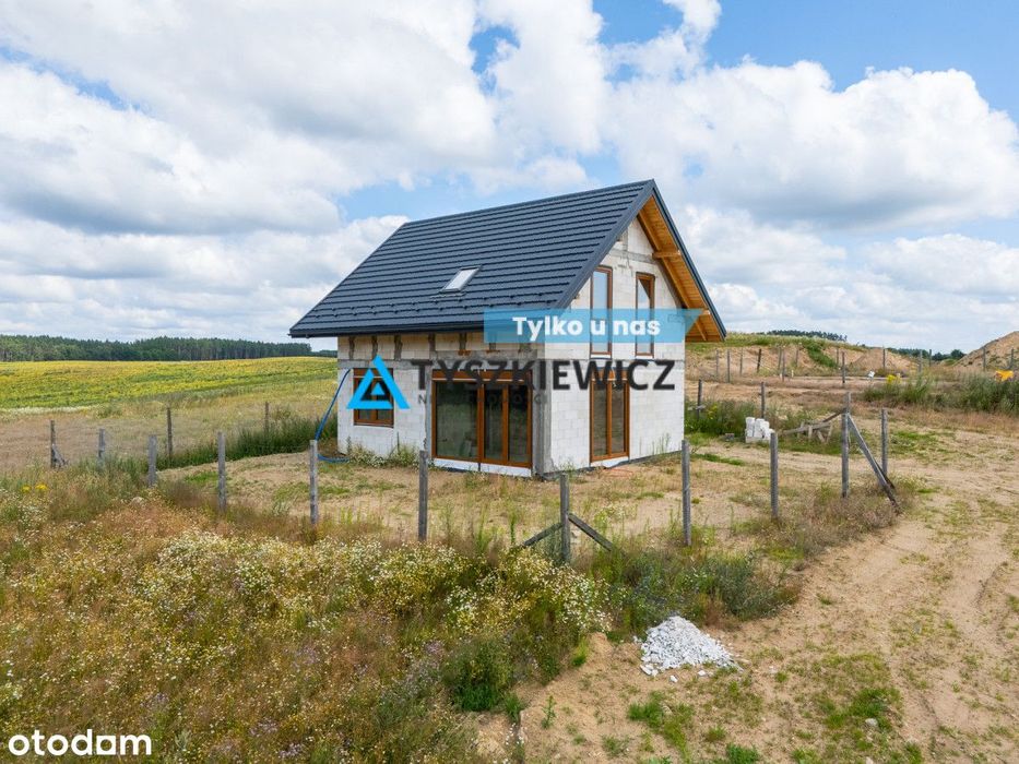 Nowoczesny dom  w  Malinówkach.