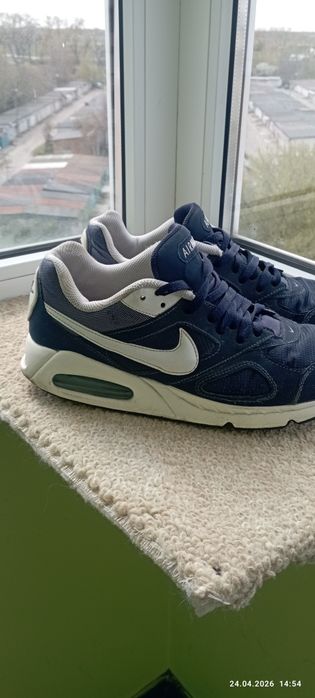Кроссовки Nike Airmax  р44.5