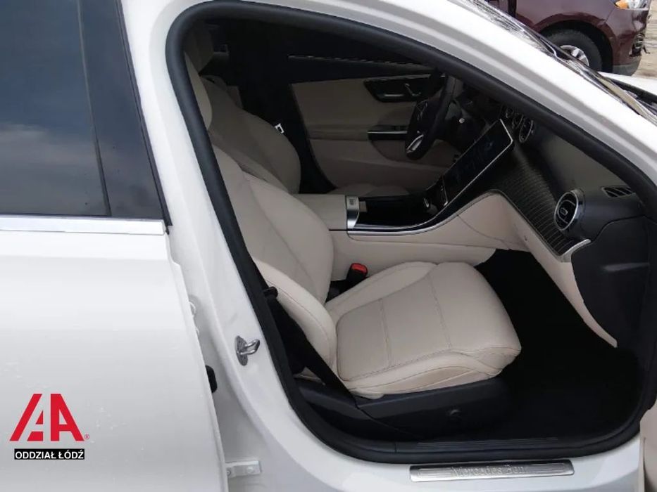 Mercedes-Benz Klasa C Mercedes-Benz Klasa C 300 4 Martic 2022